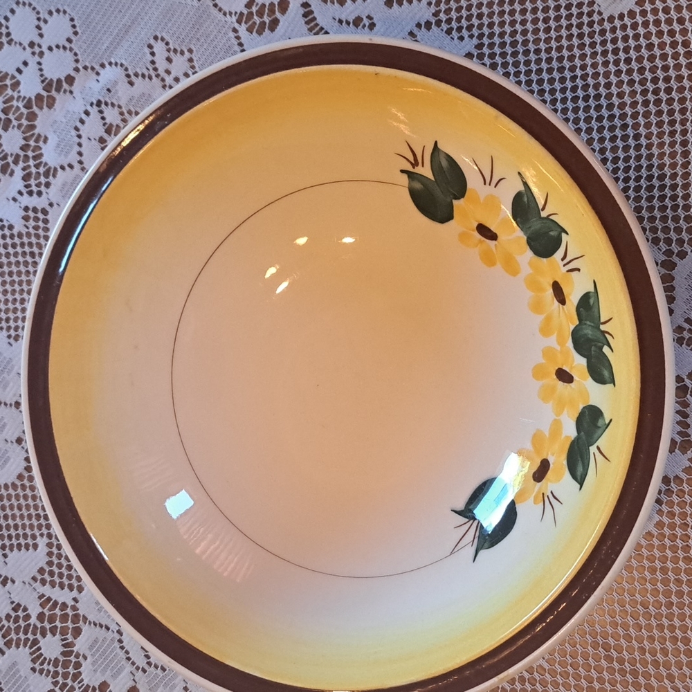 Vintage Brown eyed Susan bowl